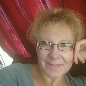 Meet your Posher, Renee